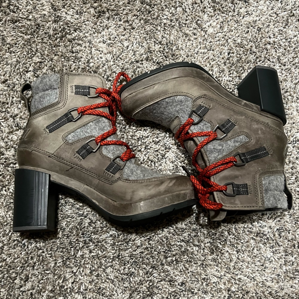 Sorel Blake Lace Block Heel Boots